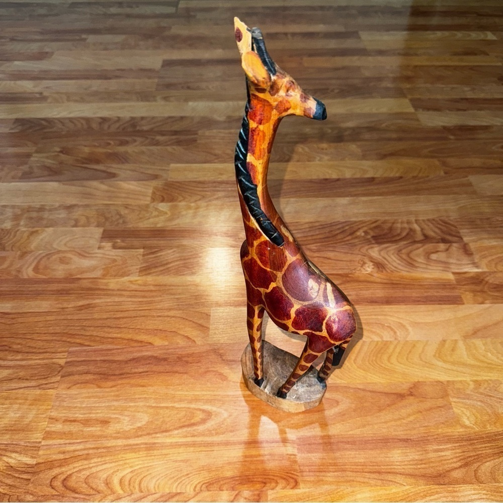 Giraffe Wood Figurine Statue Sculpture Carved Painted 17.5” High Vintage